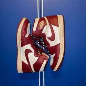Air Jordan 1 Retro High OG 'Artisanal Red'